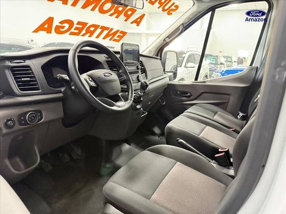 FORD TRANSIT 2.0 ECOBLUE DIESEL MINIBUS 17+1 460E MANUAL